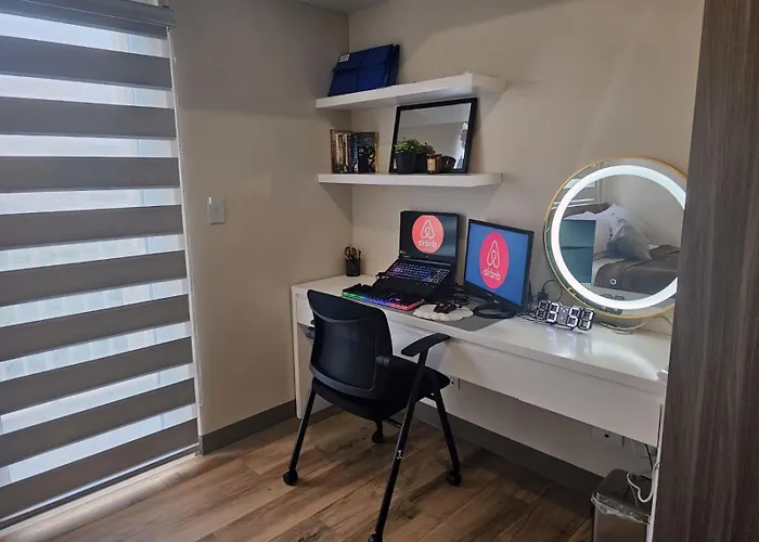 1br Mckinley, Taguig - Sleeps Up To 4! Apartment Manila