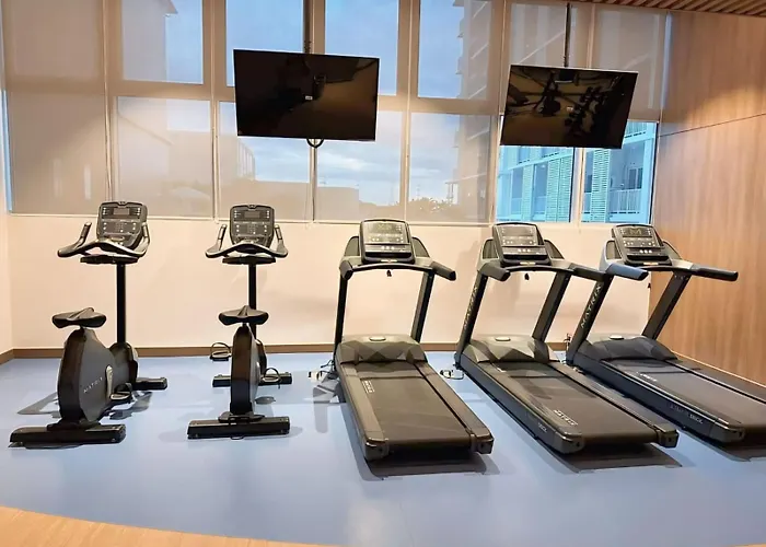1br Mckinley, Taguig - Sleeps Up To 4! Apartment Manila