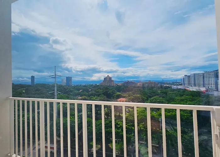 1br Mckinley, Taguig - Sleeps Up To 4! Apartment *